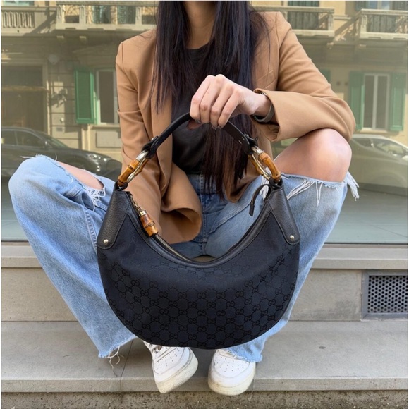 Gucci Handbags - Retail $1450 Authentic Gucci Bamboo Ring Half Moon hobo shoulder bag
